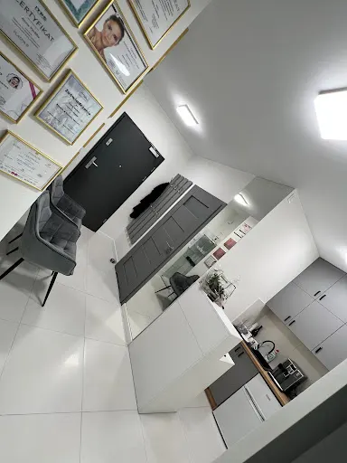 La Madame | Laser tulowy | Epilacja laserowa | Dermapen | Botoks |